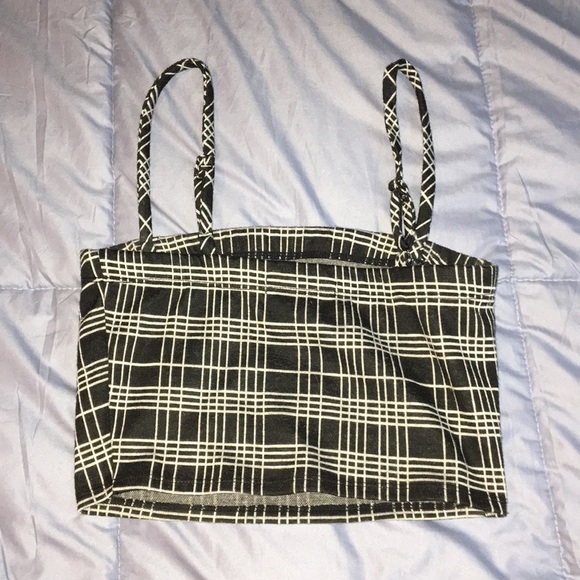 Plaid Crop top - Picture 2 of 2